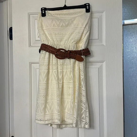 No Boundaries Dresses Womens Lace Cream Strapless Dress Size